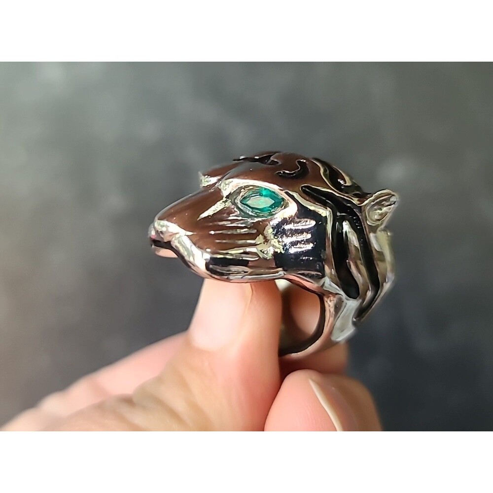 Green Rhinestone Eyed Tiger Silver Tone Statement Ring, Size 6, Costume Jewelry
